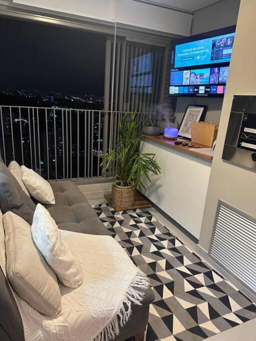 Apartment Ap 54m2 - 2 Quartos Casal - 2wc - Ar - 100m Metro *